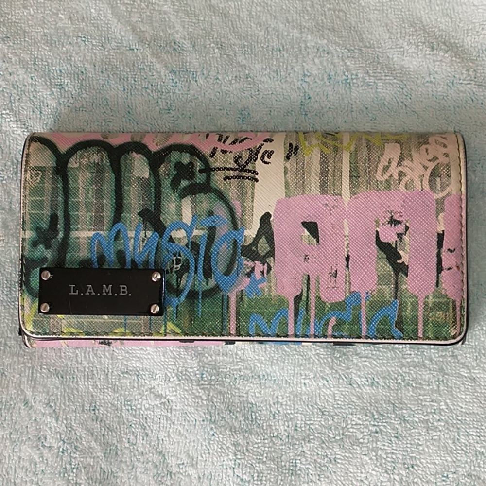 L.A.M.B Wallet